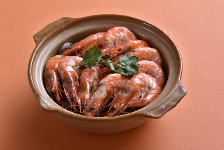 River Shrimp (Suahe) on the Rocks